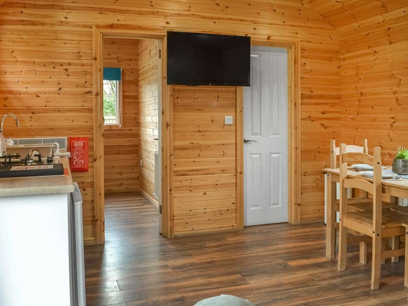Kitchen/diner | Wellington - Ye Old Red Lion Holidays, Holme upon Spalding Moor, near York