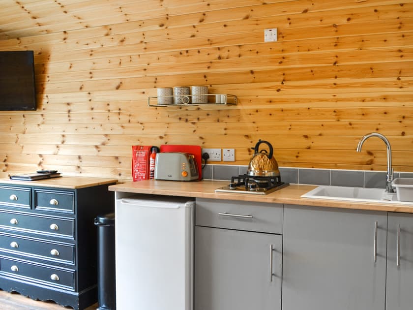 Kitchen area | Halifax - Ye Old Red Lion Holidays, Holme upon Spalding Moor, near York