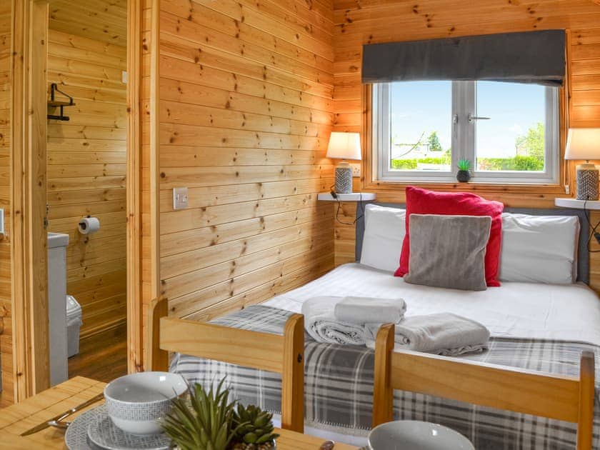 Double bedroom | Halifax - Ye Old Red Lion Holidays, Holme upon Spalding Moor, near York