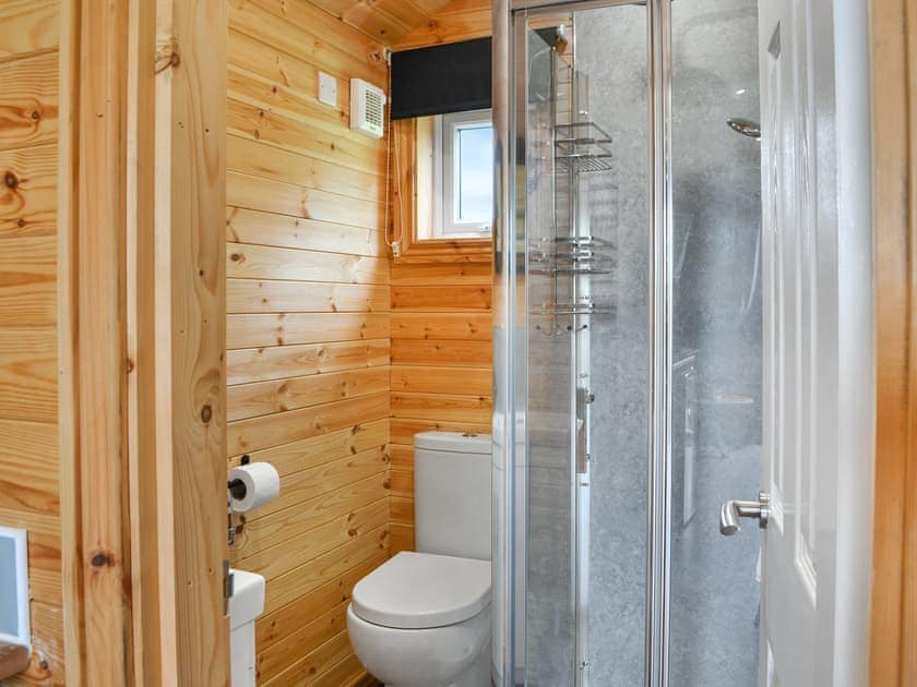 Bathroom | Halifax - Ye Old Red Lion Holidays, Holme upon Spalding Moor, near York