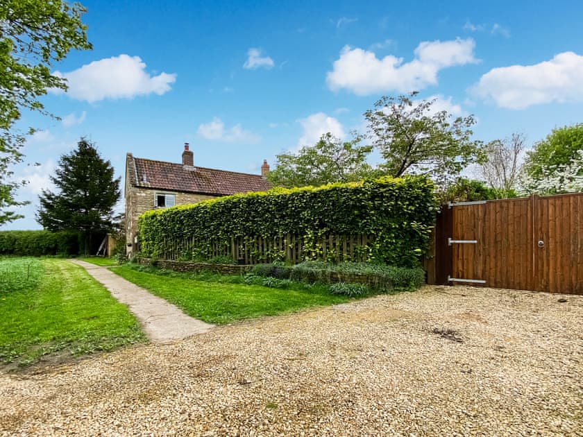 Exterior | Oasis Cottage, Broughton Gifford, near Melksham