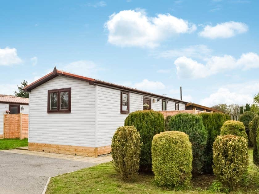 Exterior | Laburnum Lodge - Wilberfoss Holiday Park, Wilberfoss, near York