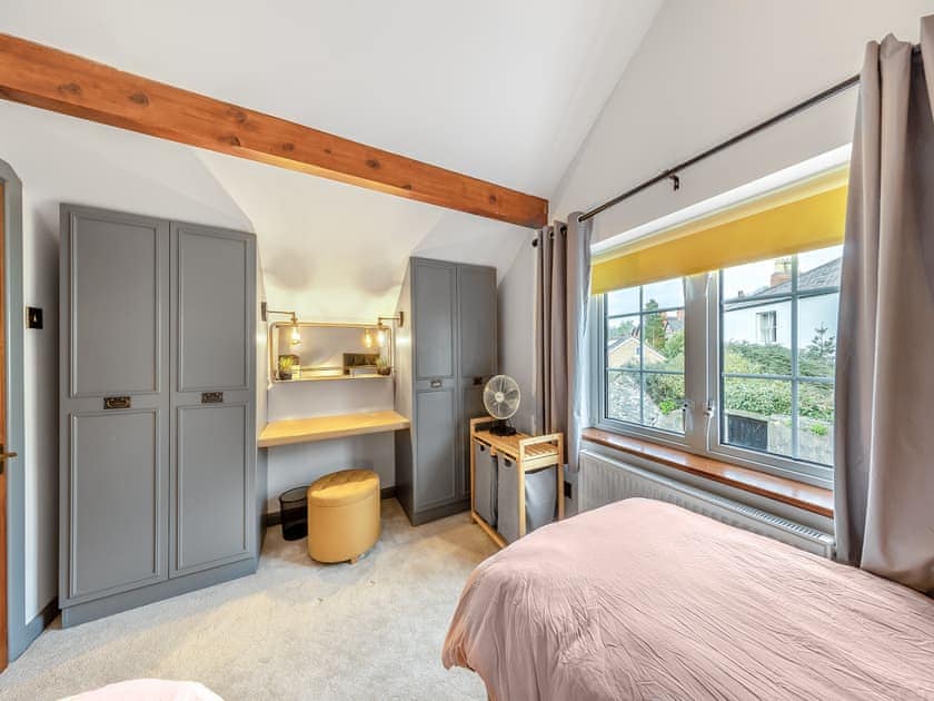 Twin bedroom | Dee Bank Cottage, Llangollen