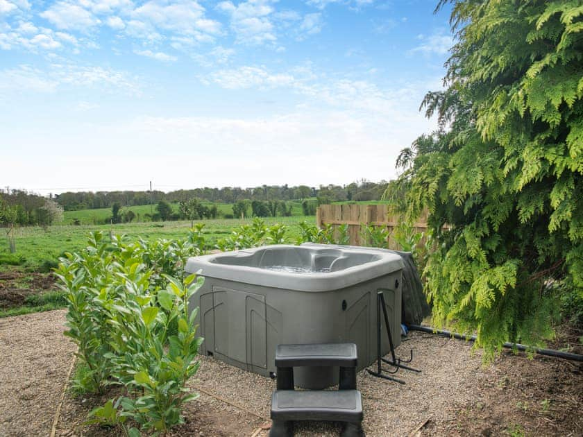 Hot tub | The Croft - Wassand Croft, Seaton, near Hornsea