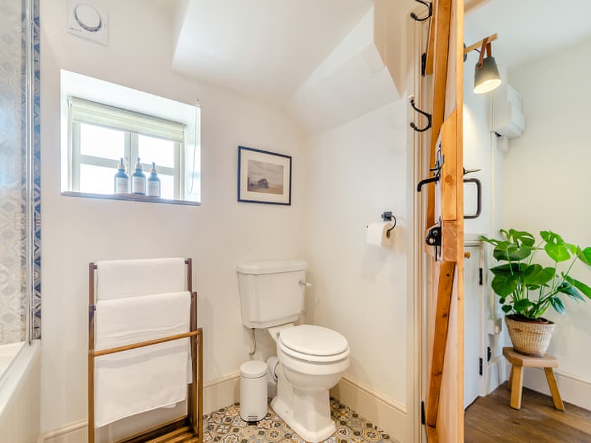Bathroom | The Croft - Wassand Croft, Seaton, near Hornsea