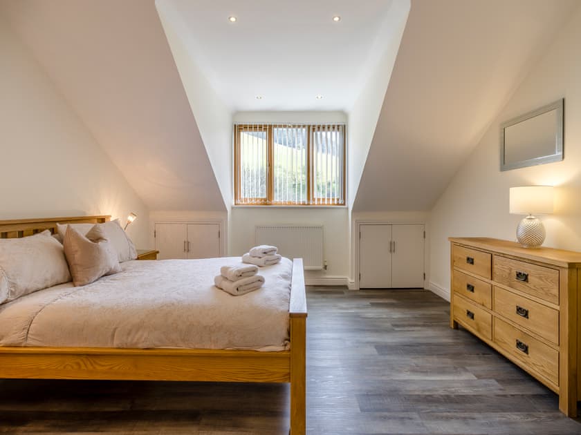 Double bedroom | Derwen Haidd - Afan Holiday Cottages, llanafan/Aberystwyth