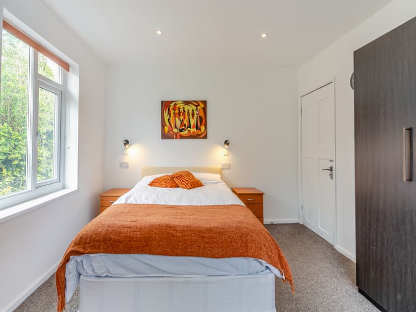 Double bedroom | Forest  View Cottage, Bulwell