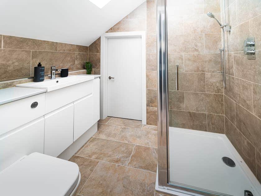 En-suite | Sunset Beach - Crows Nest, Mortehoe, near Woolacombe