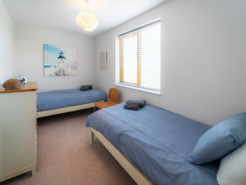 Twin bedroom | Sunset Beach - Crows Nest, Mortehoe, near Woolacombe