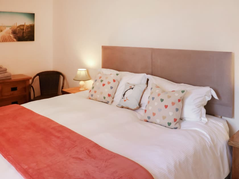 Double bedroom | Lower Old Farmhouse - Portclew Cottages, Freshwater East near Pembroke