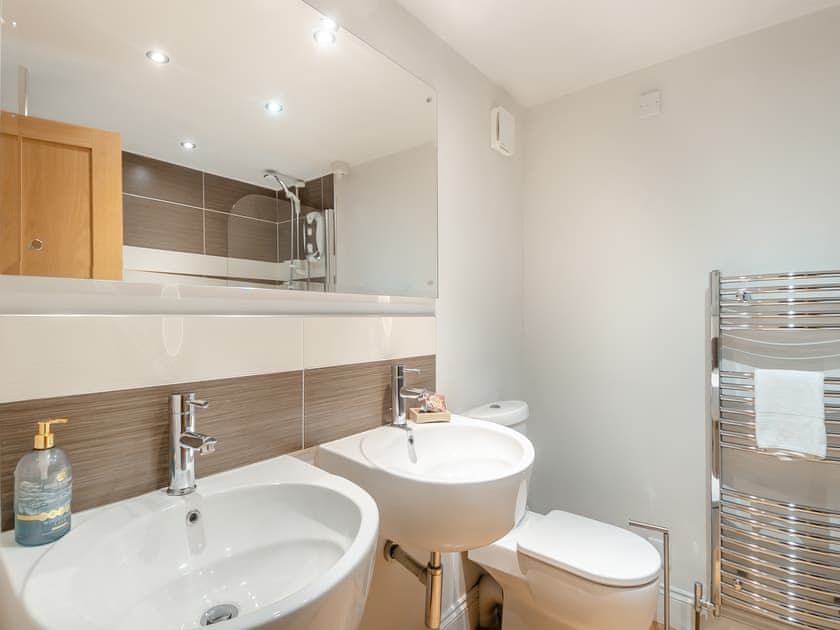 Bathroom | Beach Retreat - Low Key Luxury, Overtrand, near Cromer