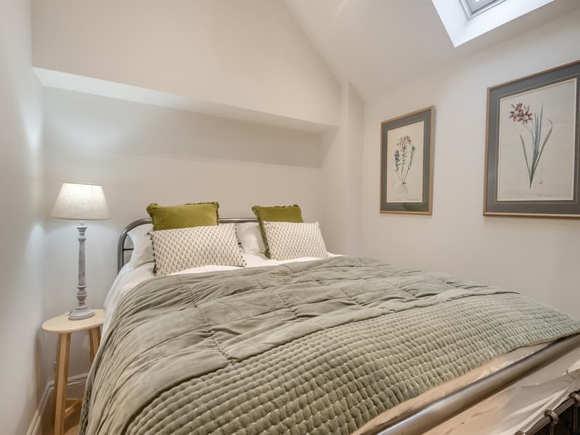 Double bedroom | Low Key LuxuryGardener’s Cottage, Overstrand