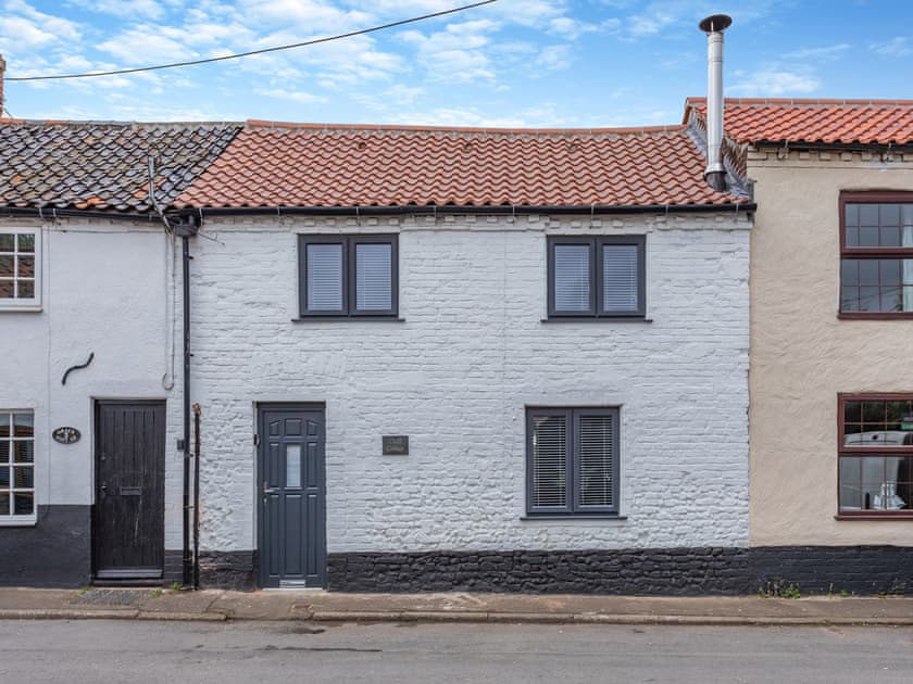 Exterior | Chaff Cottage, Castle Acre, near Kings Lynn