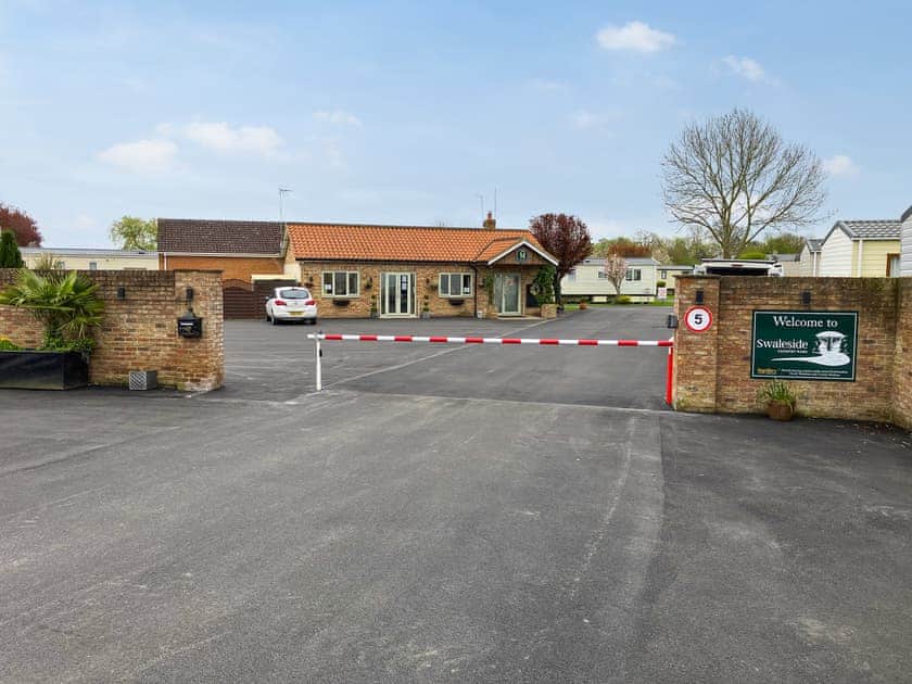 Exterior | Swaleside Cottage, Topcliffe, near Thirsk