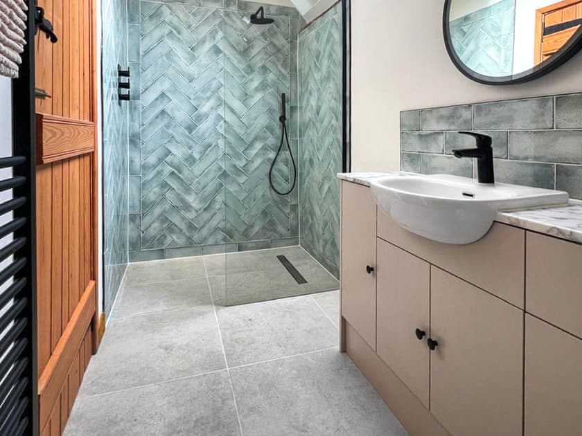 Bathroom | Drifthouse - Botvyle Farm, Church Stretton