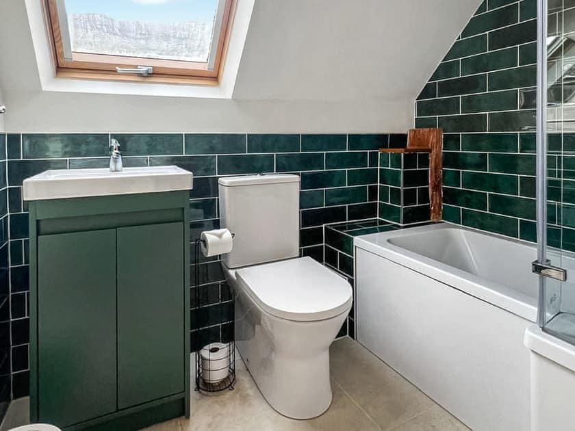 Bathroom | Drifthouse - Botvyle Farm, Church Stretton