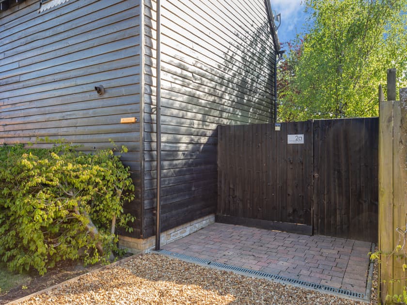 Exterior | Bluebell Lodge, Cambridge