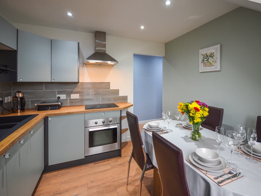 Kitchen/diner | Tay Views Apartment, Perth