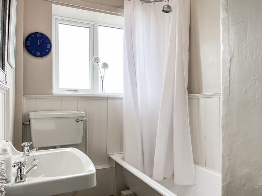 Bathroom | Rock Terrace View, Bakewell