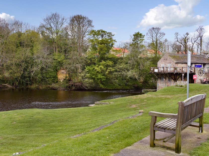 Surrounding area | River View Cottage - Lido Leisure Park, Knaresborough, near Harrogate