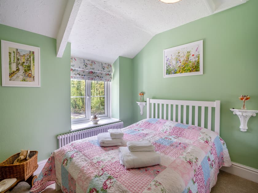 Double bedroom | Miners Arms Cottage, Stepaside, near Saundersfoot