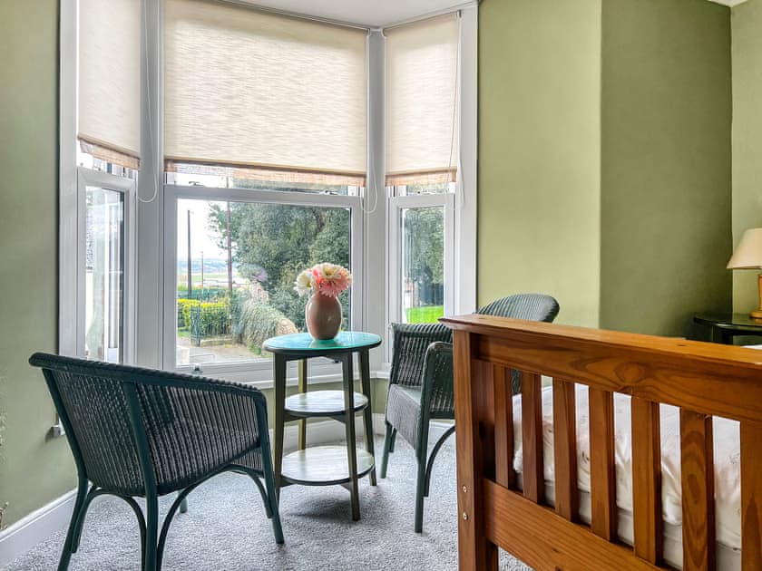 Double bedroom | Kent House, Carmarthen