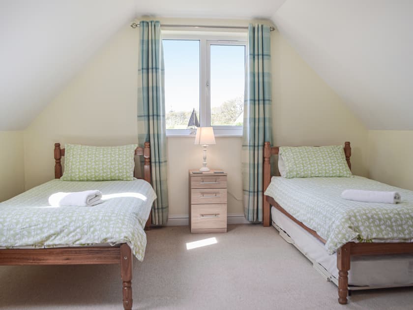 Twin bedroom | Rhosyn Gwyn, Llechryd, near Cardigan
