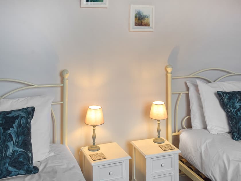 Twin bedroom | Winlocke Cottage, Wanlockhead, near Dumfries