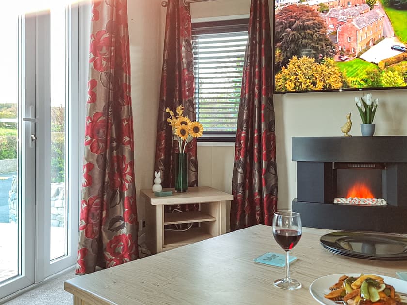Living area | Forest View Holiday Park- Forrest Lodge - Forest View Holiday Park, Moota, near Cockermouth & North Lakes