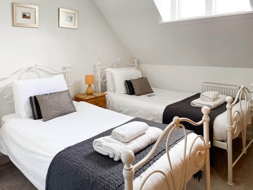 Twin bedroom | Monastery 17 - Highland Club, Fort Augustus