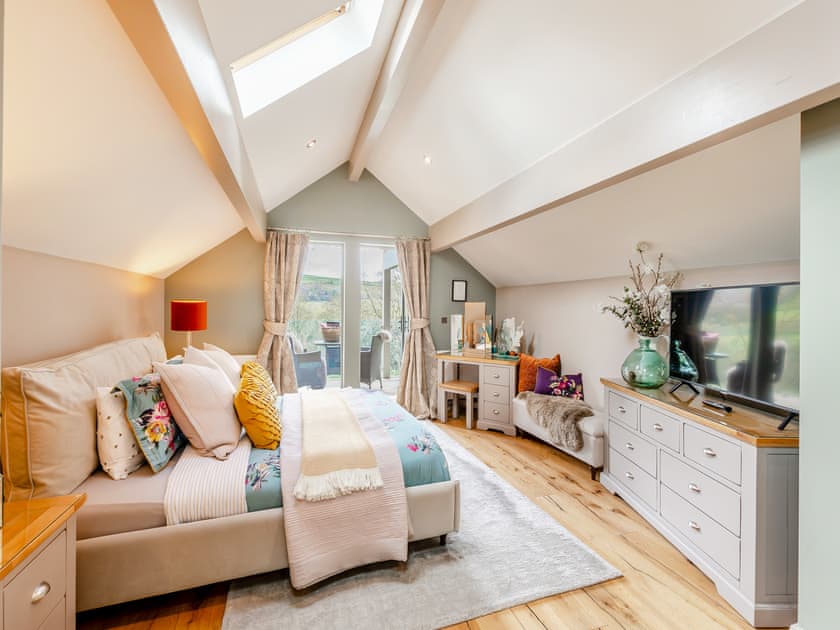Double bedroom | Silver Birch Lodge, Norwood, near Harrogate