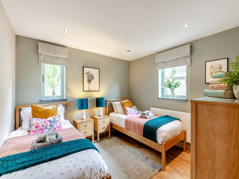 Twin bedroom | Silver Birch Lodge, Norwood, near Harrogate