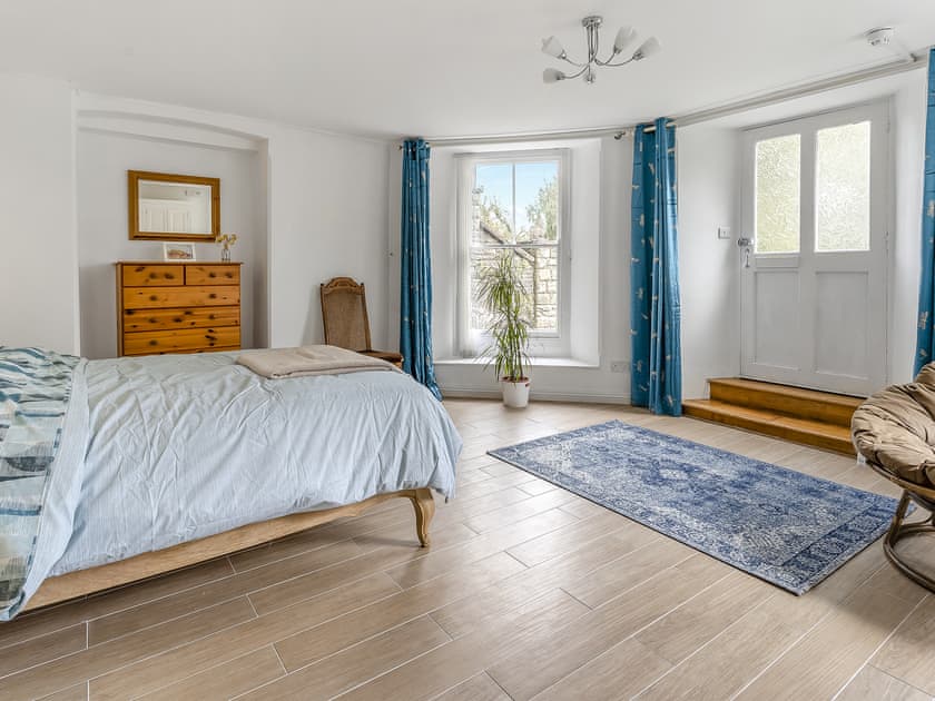 Double bedroom | The Retreat, Pandy, near Abergavenny