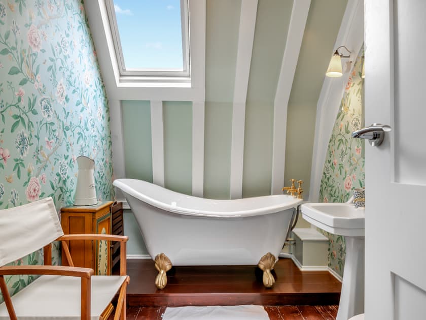 Bathroom | St Peters, Hilmarton, near Calne