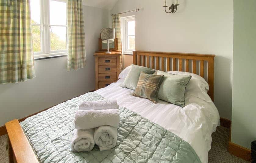 Double bedroom | Cart-Tws Bach, Treffynnon, near St Davids