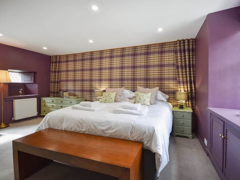 Double bedroom | Moncrieff House, Falkland