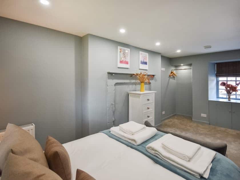 Double bedroom | Moncrieff House, Falkland
