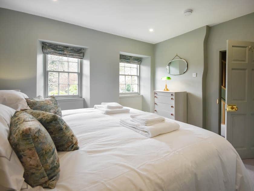 Double bedroom | Moncrieff House, Falkland