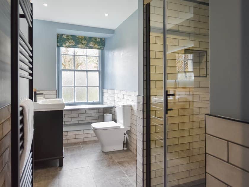 Bathroom | Moncrieff House, Falkland