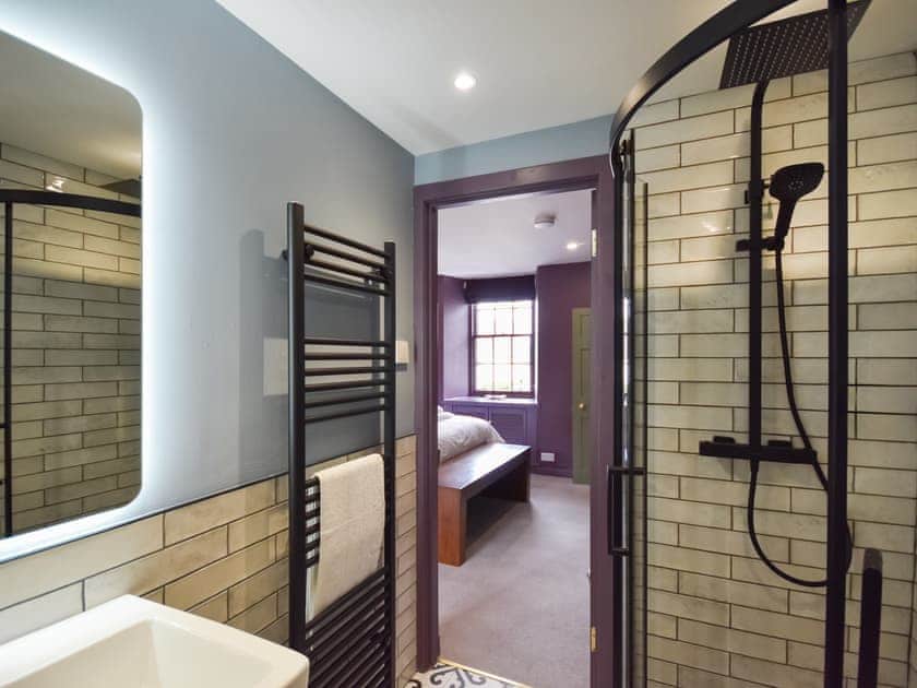 Bathroom | Moncrieff House, Falkland