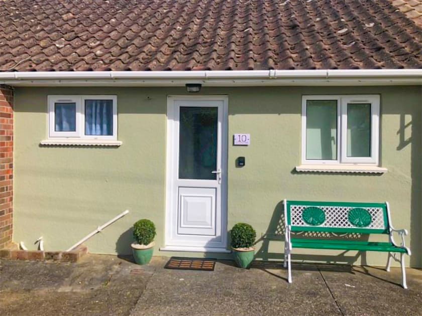 Exterior | Mulberry Tree Cottage, Great Yarmouth