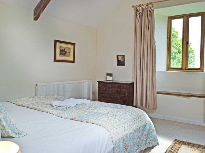 Double bedroom | Lower Barn, Dolgran
