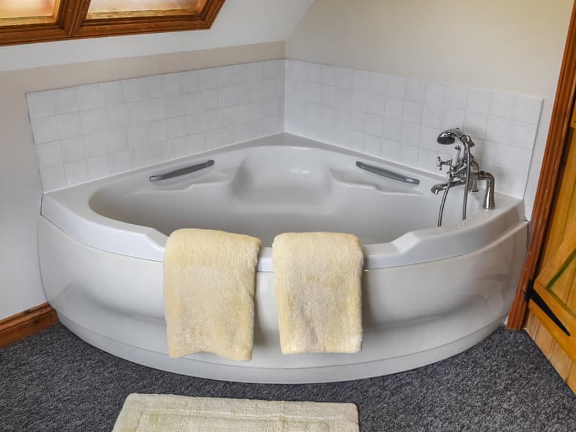 Bathroom | The Roost, Holme-next-the-sea, near Hunstanton