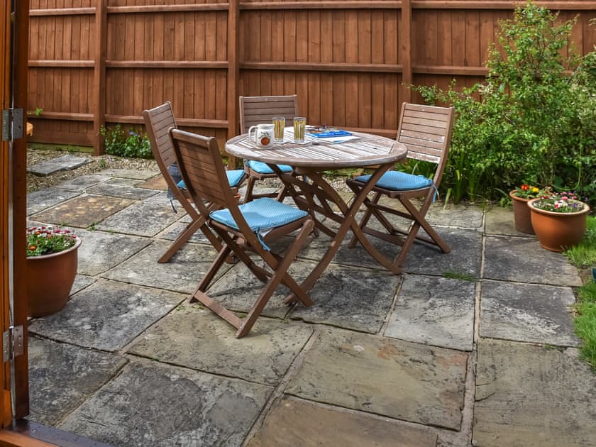 Outdoor eating area | The Roost, Holme-next-the-sea, near Hunstanton