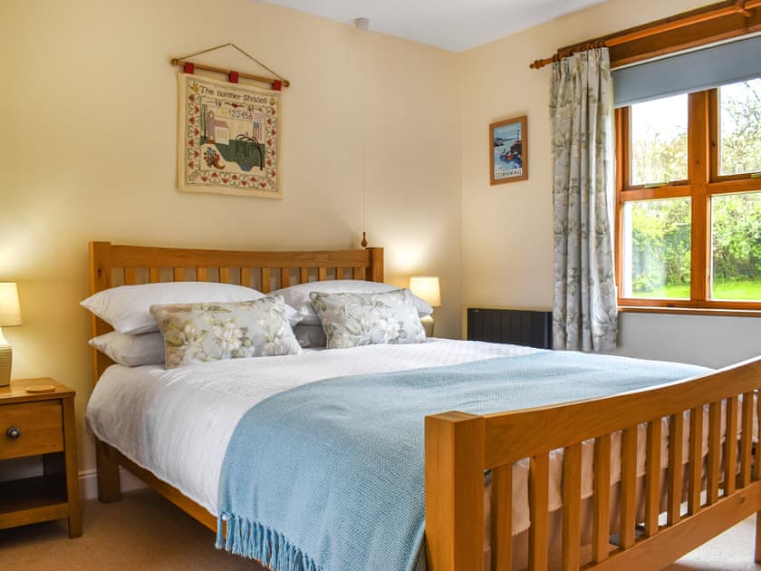 Double bedroom | Lower Axford Cottage, Callington