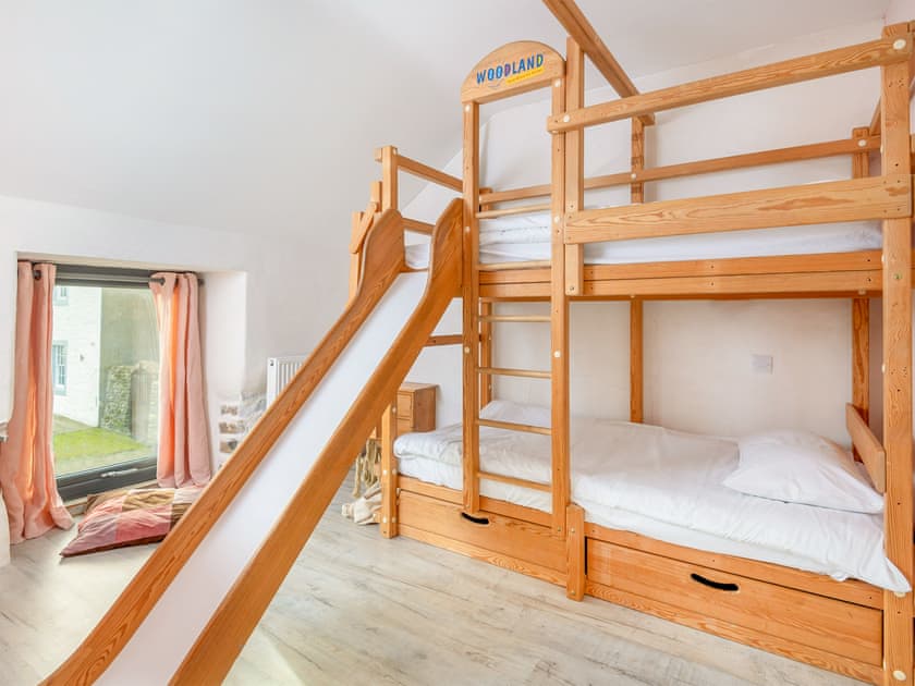 Bunk bedroom | Fieldgate Farm Estate- Fieldgate Barn - Fieldgate Farm Estate, Bampton Grange, near Great Strickland
