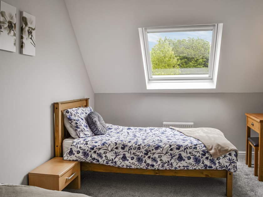Twin bedroom | Garden Cottage, Driffield