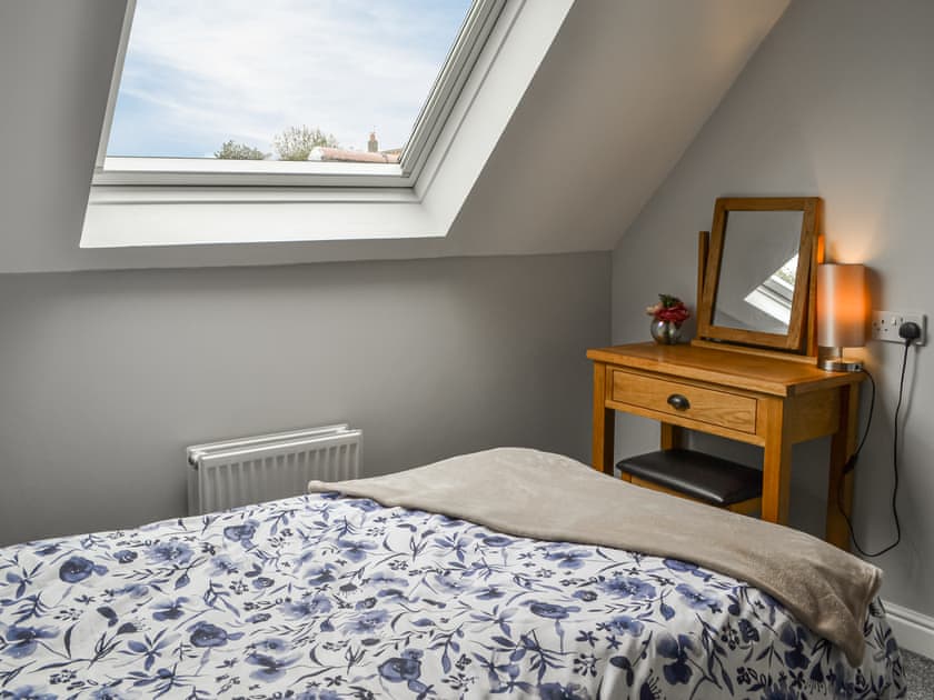 Twin bedroom | Garden Cottage, Driffield