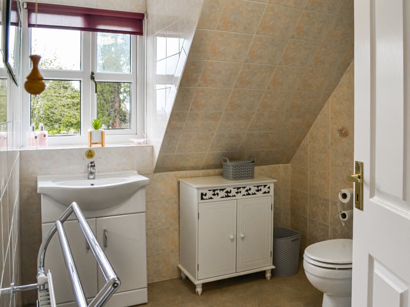 Bathroom | Garden Cottage, Driffield