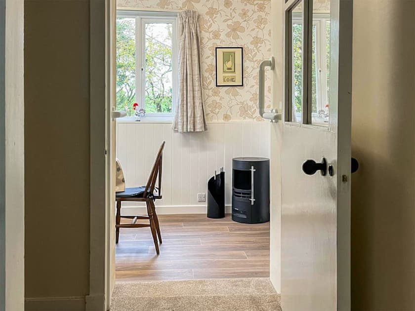 Step down to breakfast room  | Milnhead Cottage, Dumfries